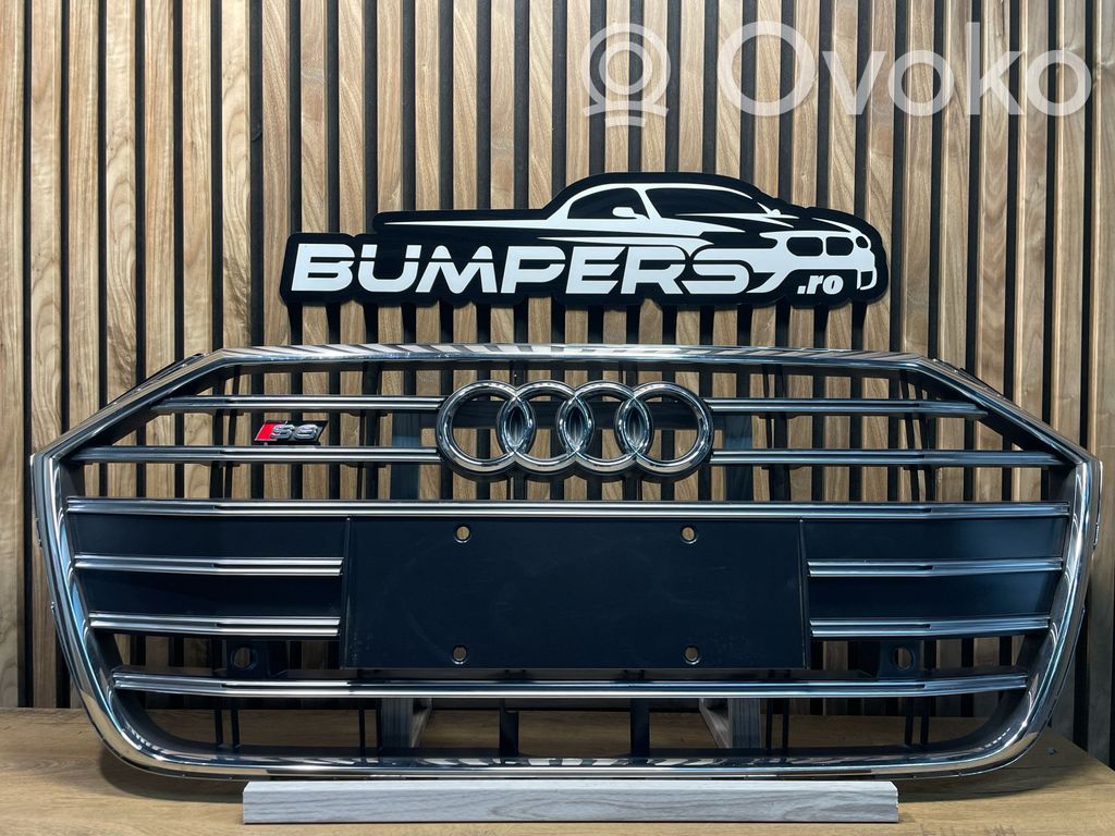 Audi A8 S8 D5 Etupuskurin ylempi jäähdytinsäleikkö 