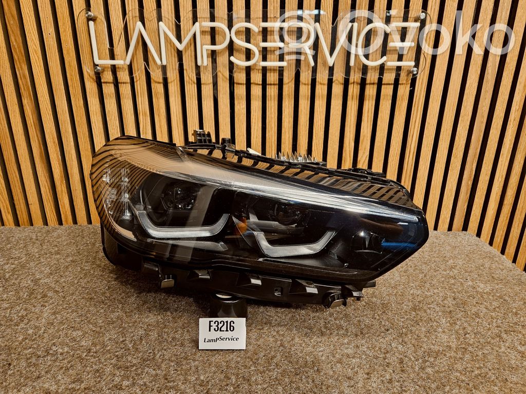 BMW X5 G05 Lampa przednia 