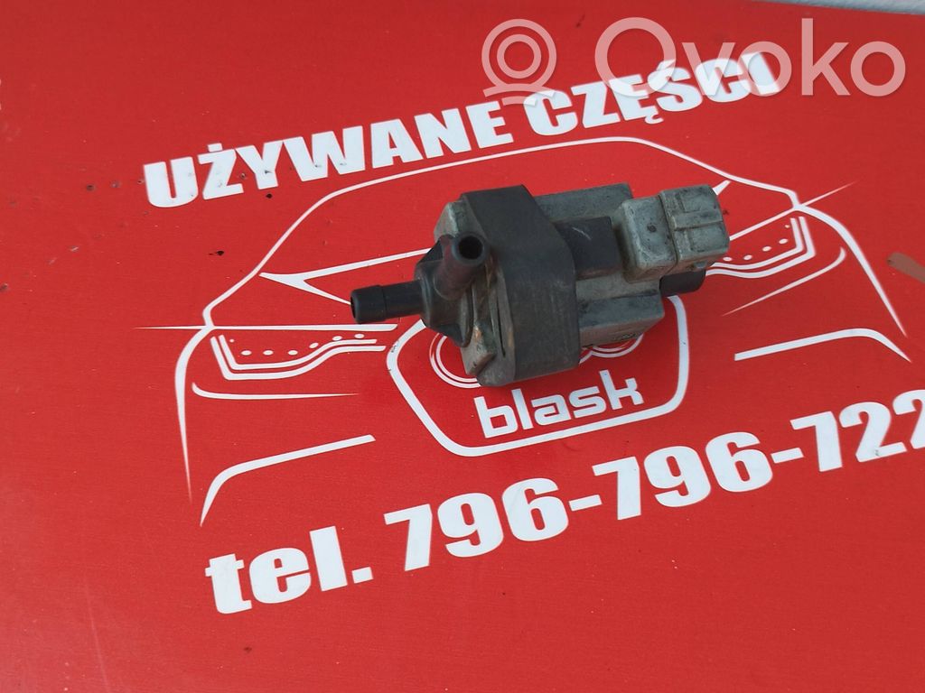 Audi A6 S6 C5 4B Solenoidinis vožtuvas 