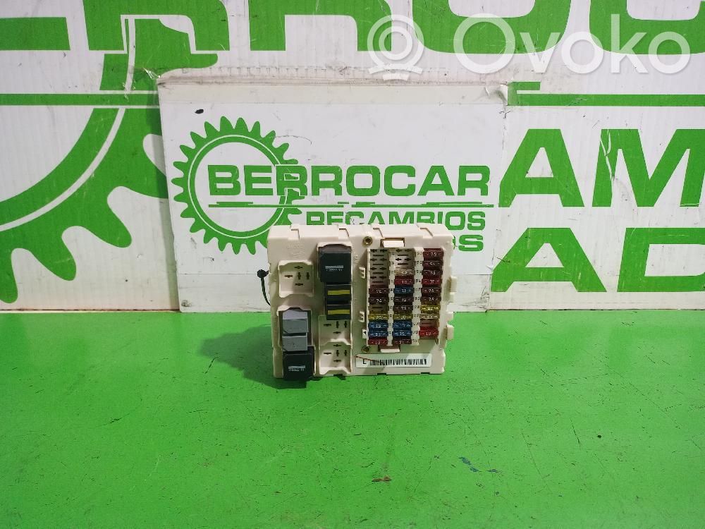 Sulakemoduuli   518274105