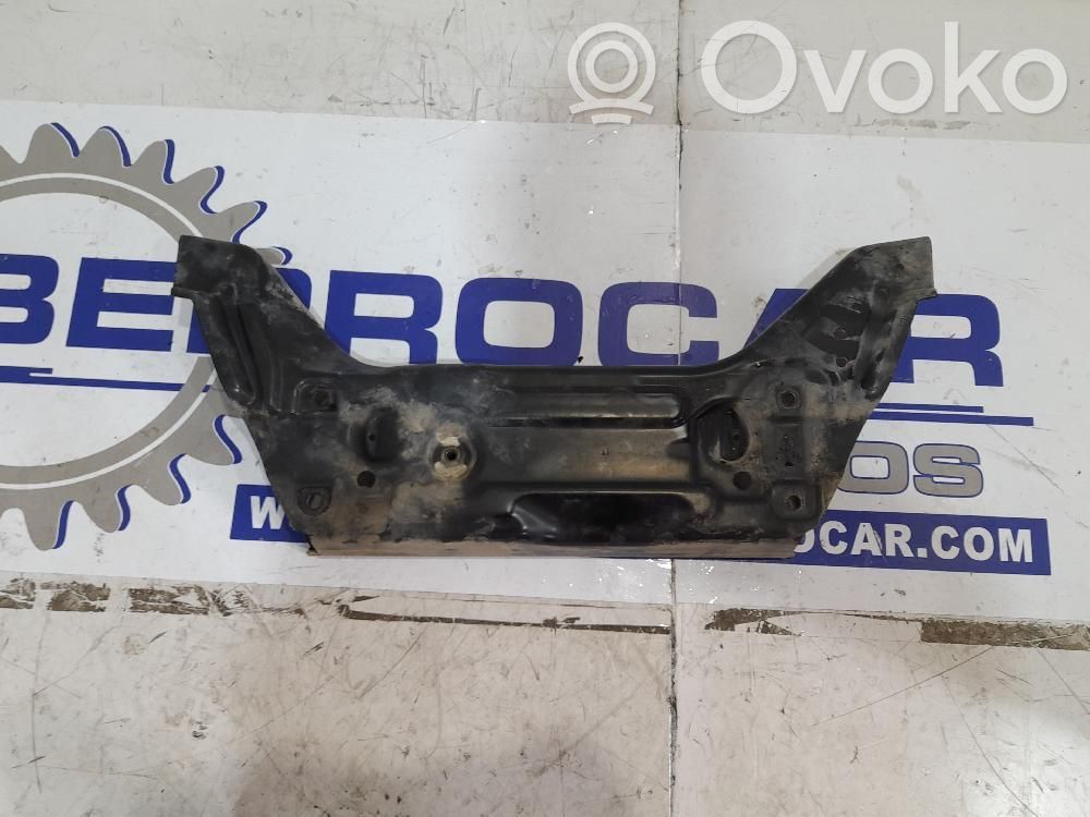 Volkswagen Polo IV 9N3 Rama pomocnicza przednia 