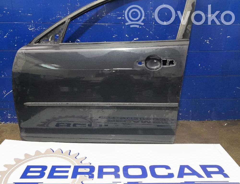 Mazda 3 I Durvis 