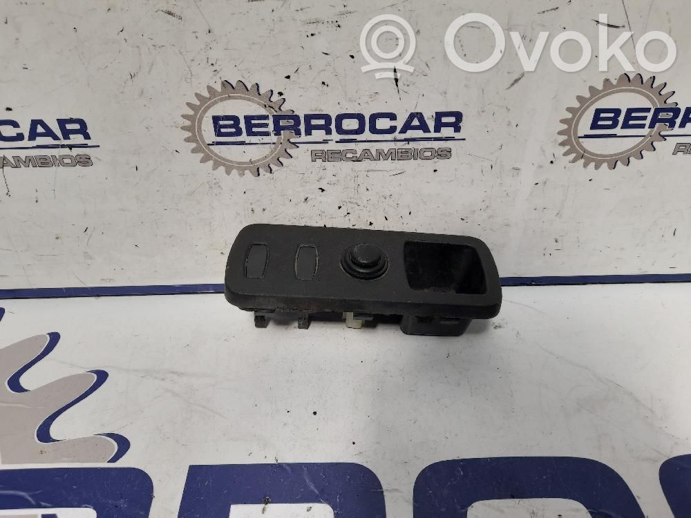 Dacia Duster Light switch 