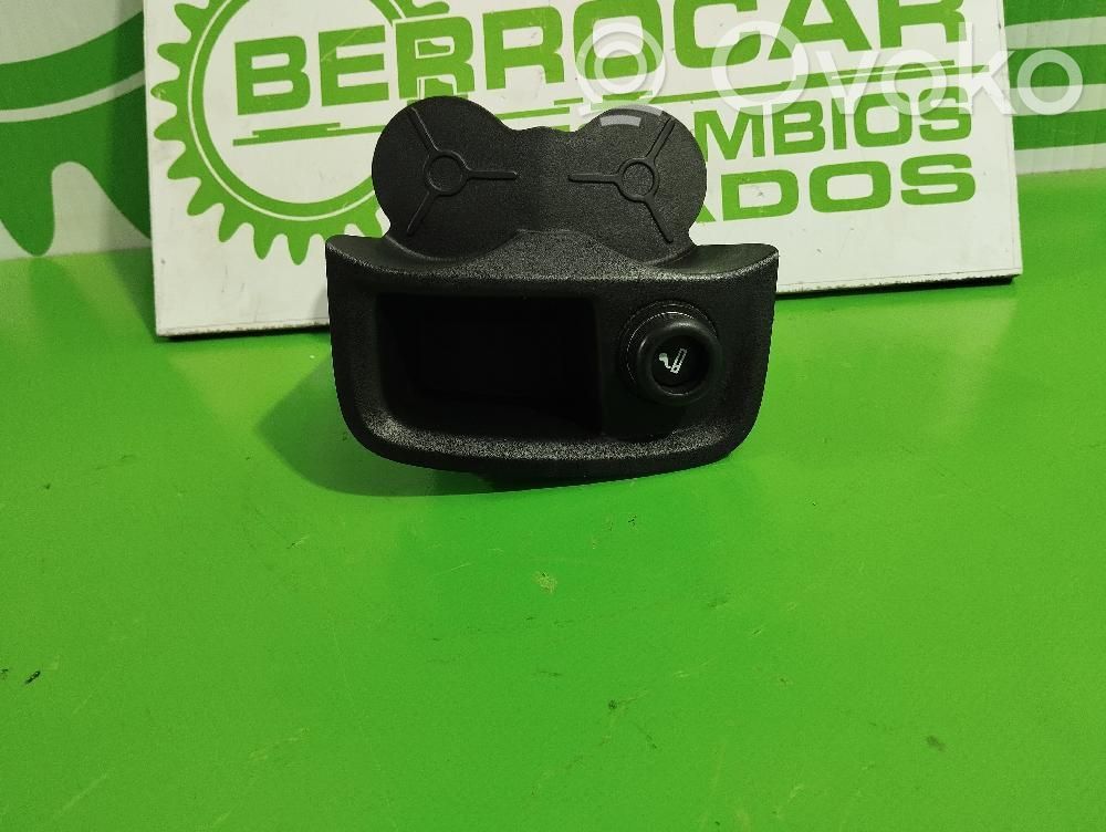 Ford Focus Aschenbecher 