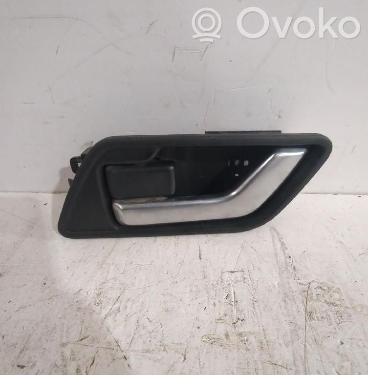 Land Rover Freelander 2 - LR2 Manecilla interna puerta delantera 