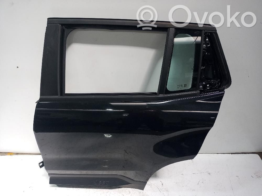 Jeep Avenger Puerta trasera 
