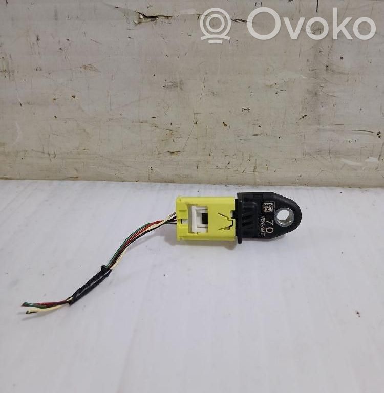 Sensor   8983102310