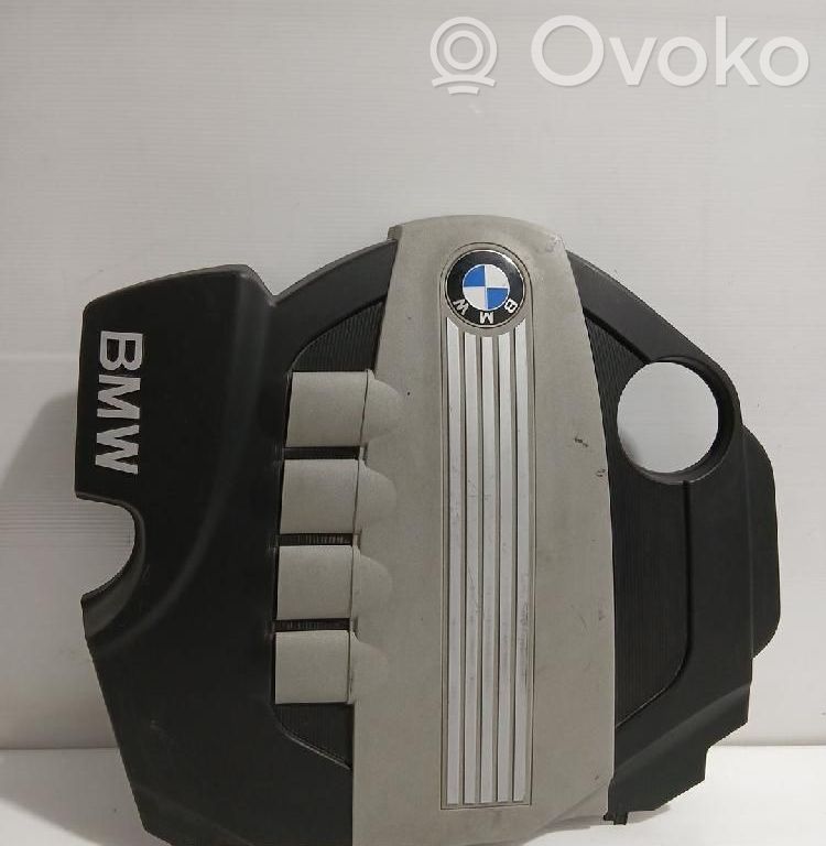 Cubierta del motor (embellecedor)   1147797410