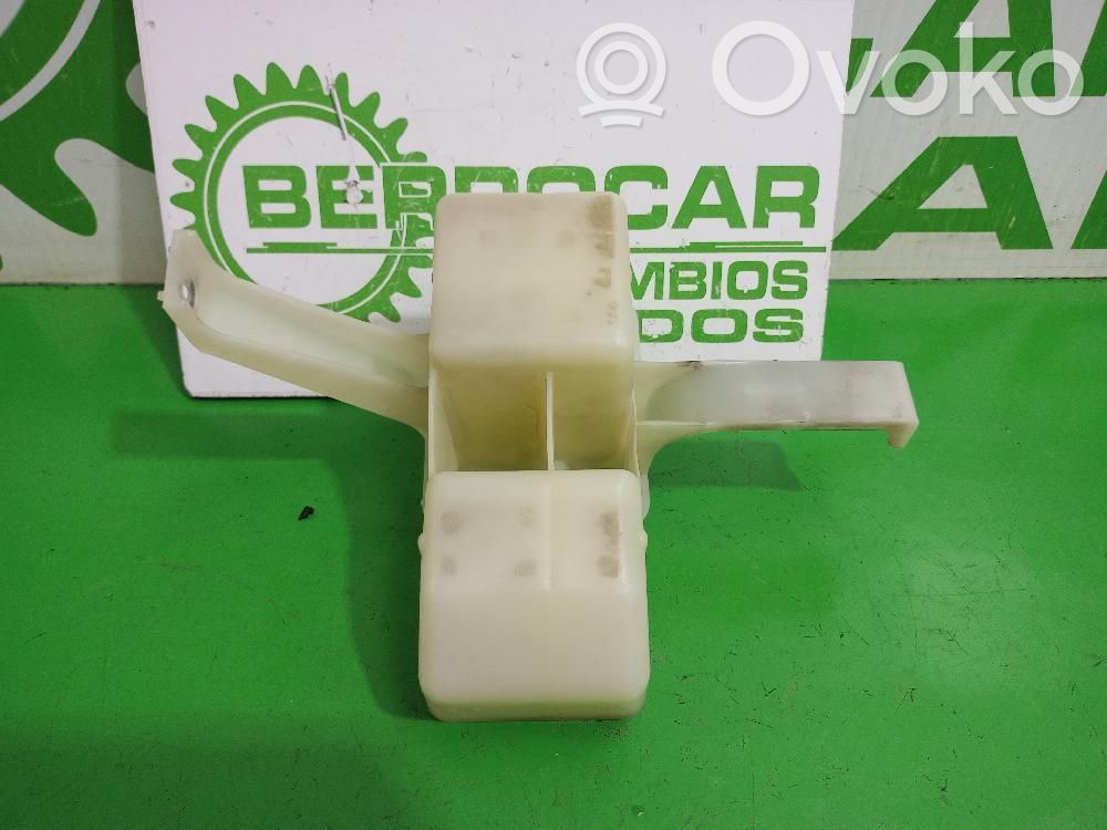 Chevrolet Aveo Staffa angolare del supporto di montaggio del paraurti 