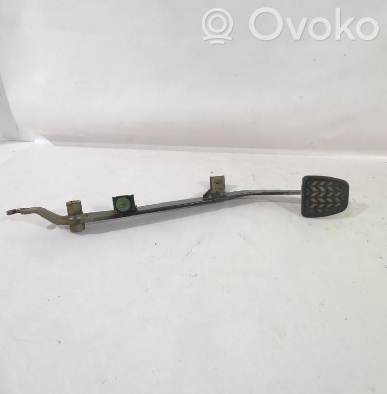 Peugeot 107 Pedal de embrague 