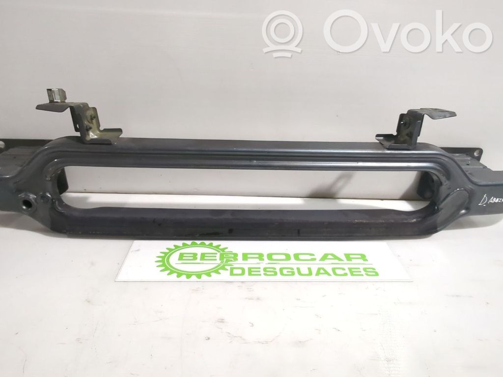 Peugeot 407 Front bumper mounting bracket