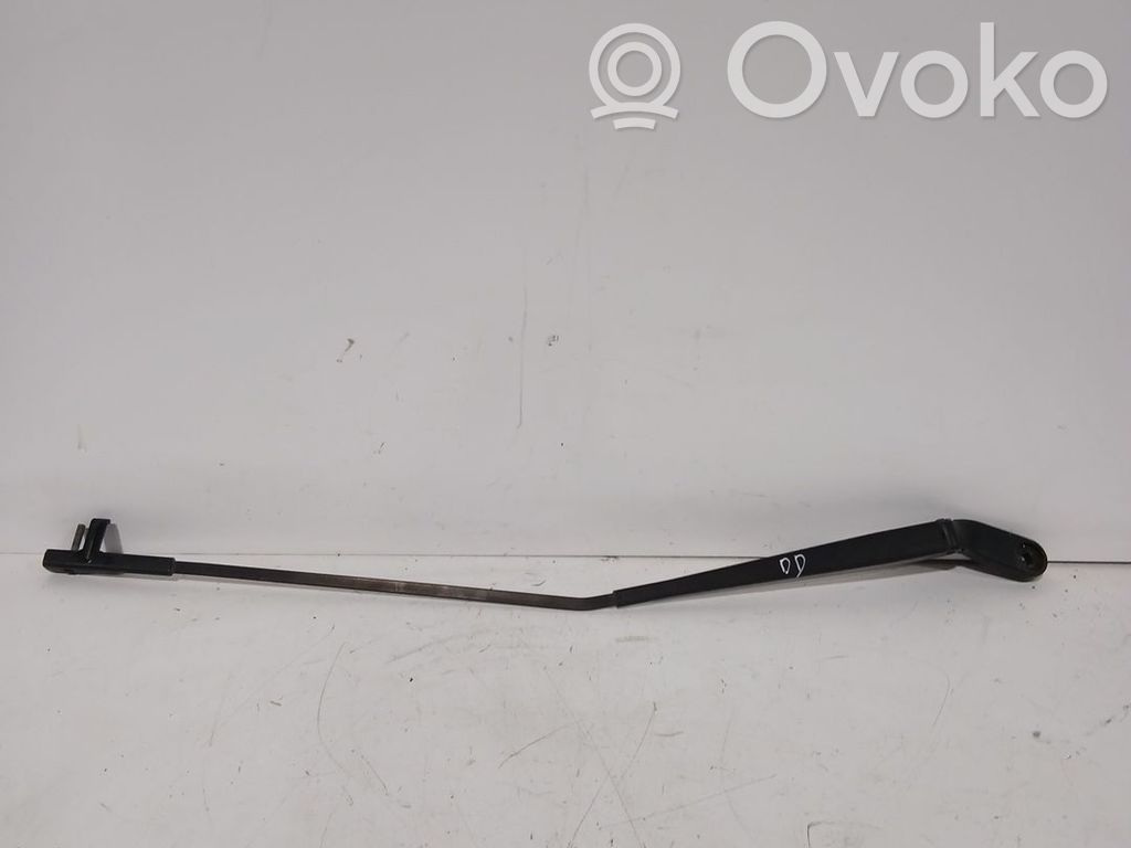 Volkswagen Polo Brazo del limpiaparabrisas delantero