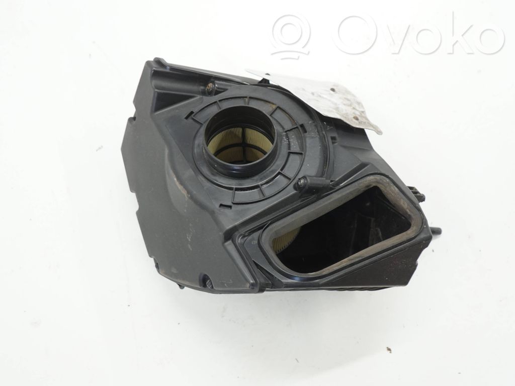 Audi A4 S4 B9 Luftfilterkasten 