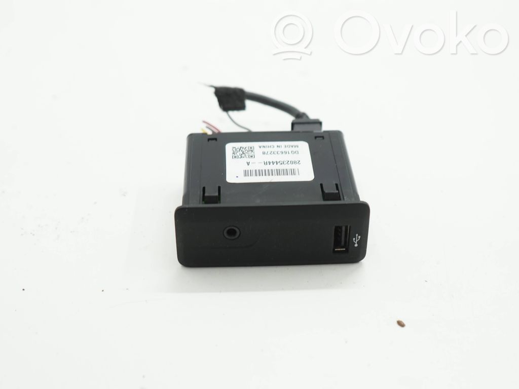Renault Megane IV Enchufe conector USB 