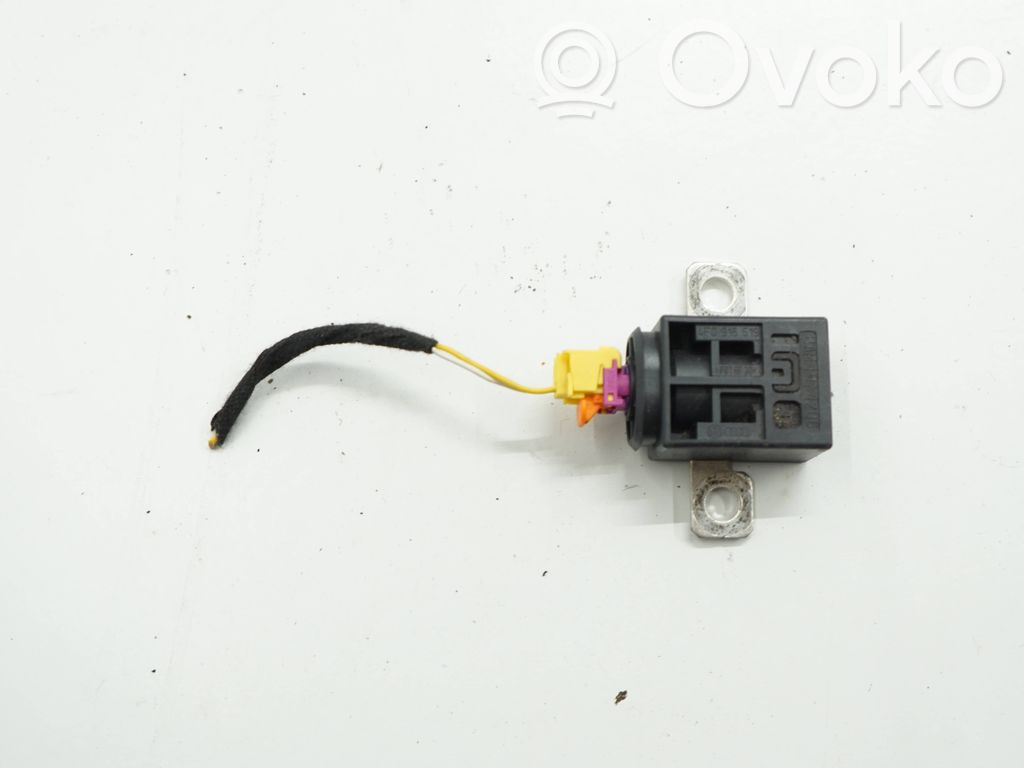 Fusible   4F0915519ACR,4F0915519
