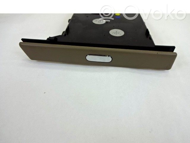 Juego guantera   XR8354045C22