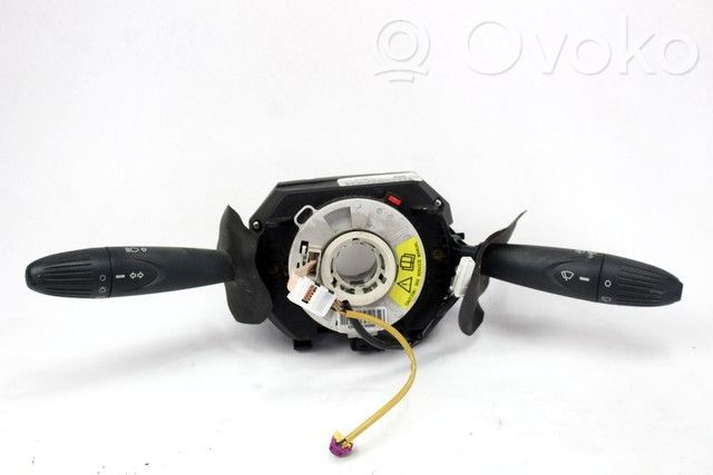Ford Ka Pyyhkimen/suuntavilkun vipukytkin 