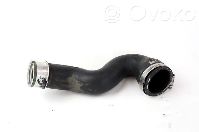 Audi A4 S4 B6 8E 8H Furtun/conductă intercooler 