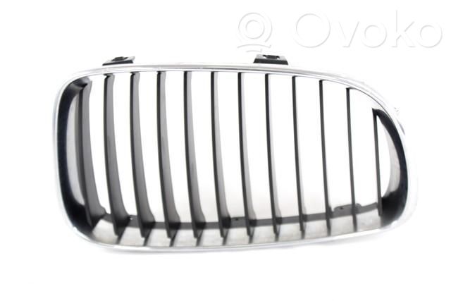 BMW 1 E81 E87 Oberes Gitter vorne 