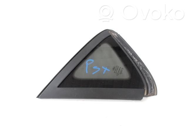 Ford Fiesta Vidrio lateral trasero 