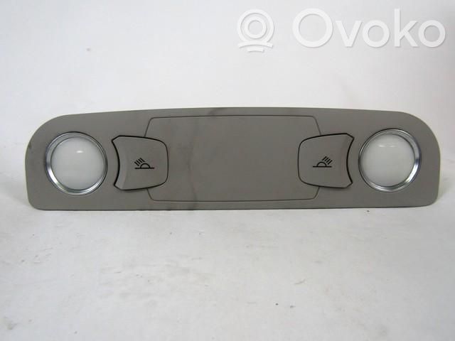 Audi Q7 4L Illuminazione sedili anteriori 