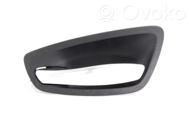 Manecilla interna puerta delantera   6962101