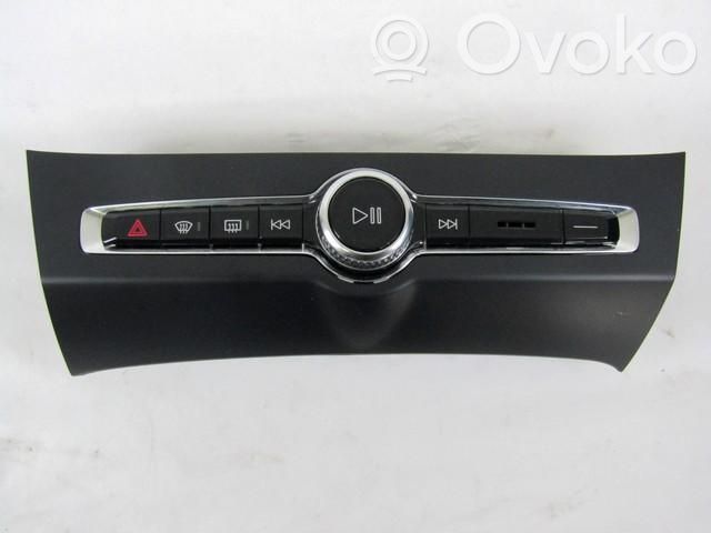 Volvo S90, V90 Botón interruptor de luz de peligro 