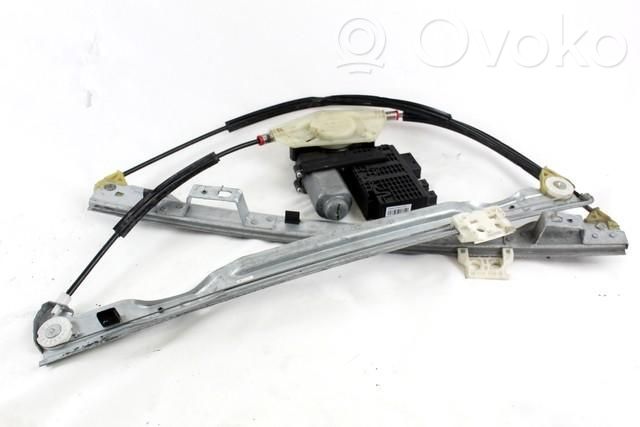 Citroen C4 I Picasso Etuoven ikkunan nostin moottorilla 