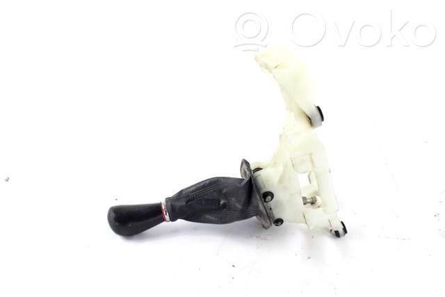 Toyota RAV 4 (XA20) Selector caja de cambios