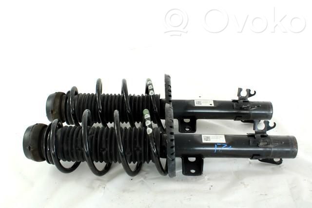 Volkswagen Polo V 6R Amortyzator osi przedniej ze sprężyną 