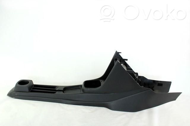Consola central   6R0863243F82V