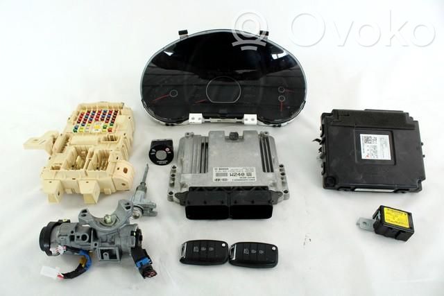 KIA Soul Kit cu ECU motor și set închidere uși