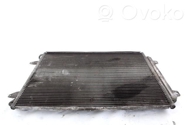 Volkswagen PASSAT B7 Radiator răcire A/C (condensor) 
