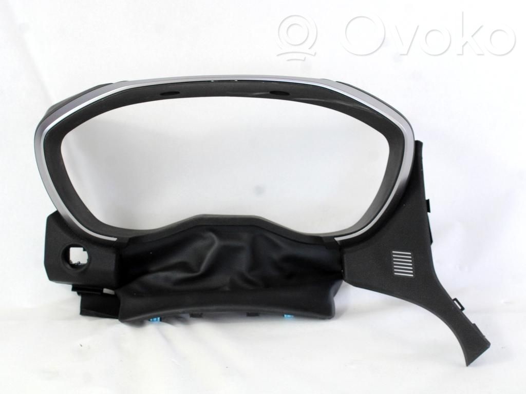 Subaru XV II Moldura del panel