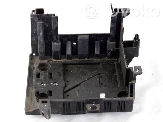 Audi Q8 Vassoio batteria 