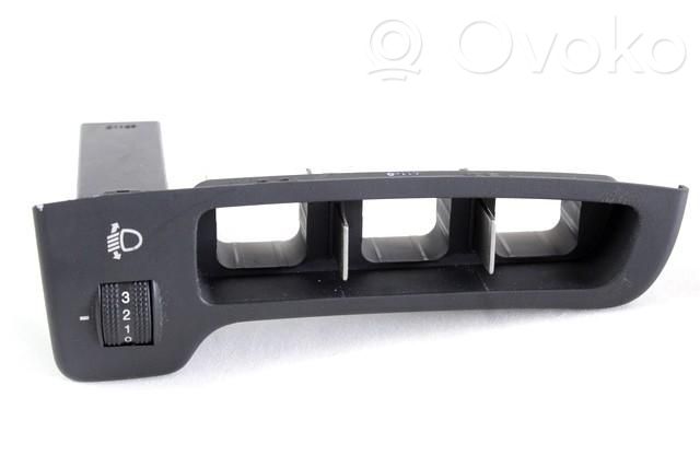 KIA Carens II Comutator control nivel faruri 