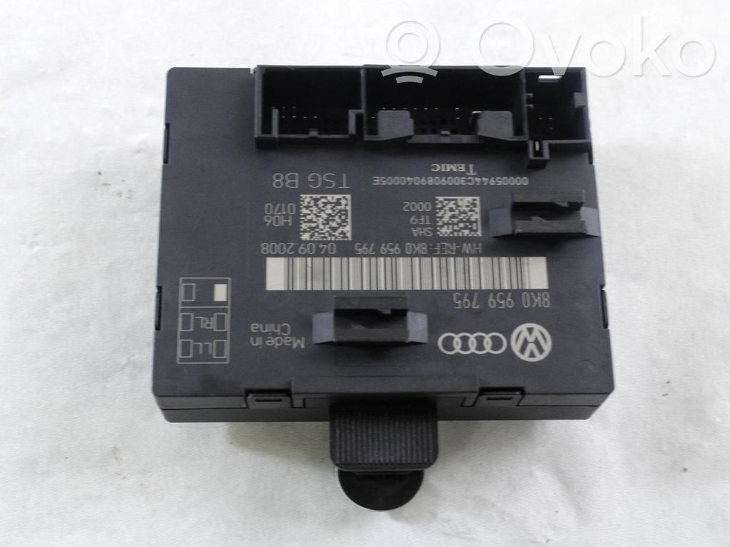 Unidad de control/módulo de la puerta   8K0959795