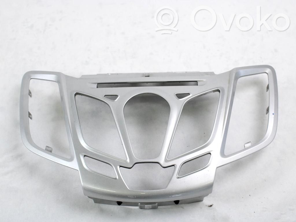 Ford Fiesta Moldura del panel 