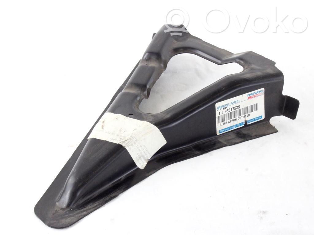 Daewoo Kalos Pezzo della carrozzeria anteriore