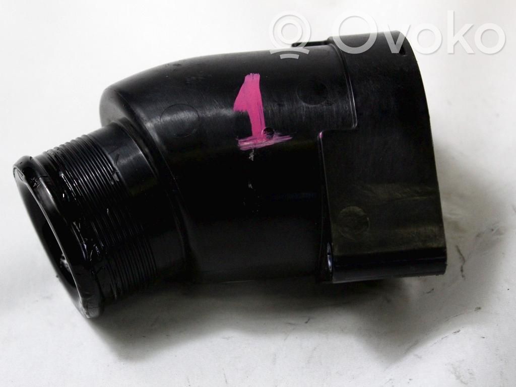 Volkswagen Golf VIII Tubo flessibile intercooler 