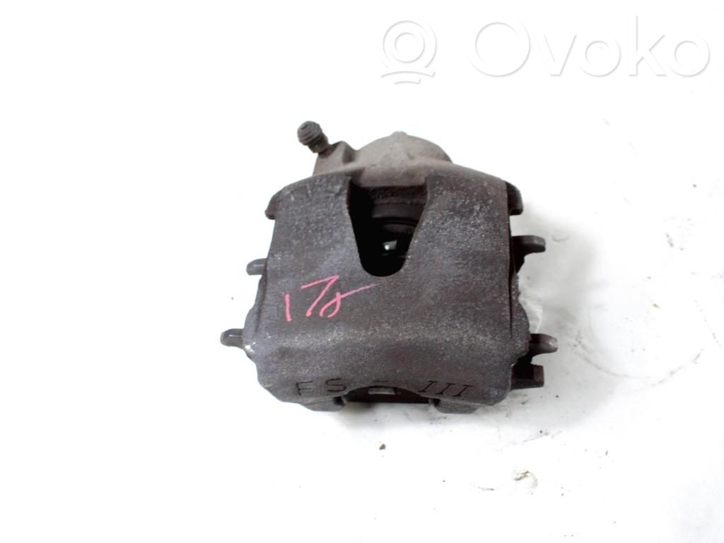 Volkswagen Polo IV 9N3 Pinza del freno anteriore