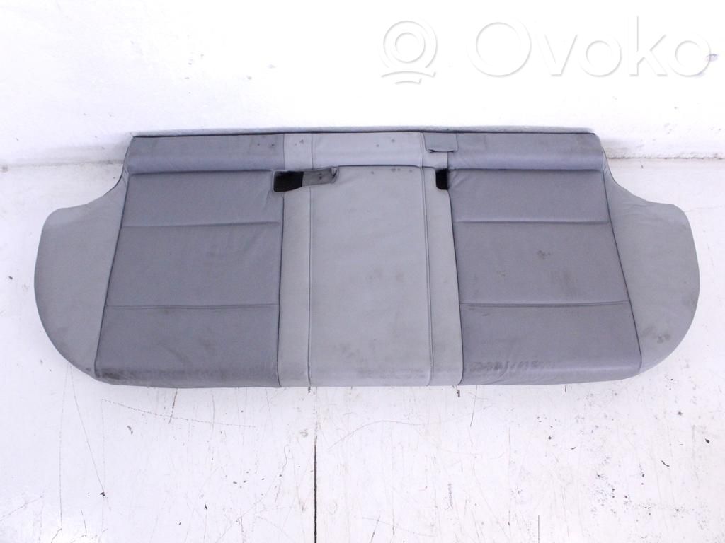 Takaistuin   DIPIPBWX5E53SV5P