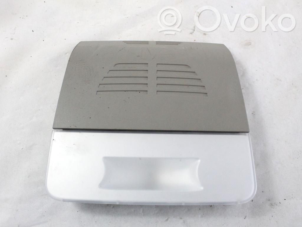 Luz del asiento delantero   9201629