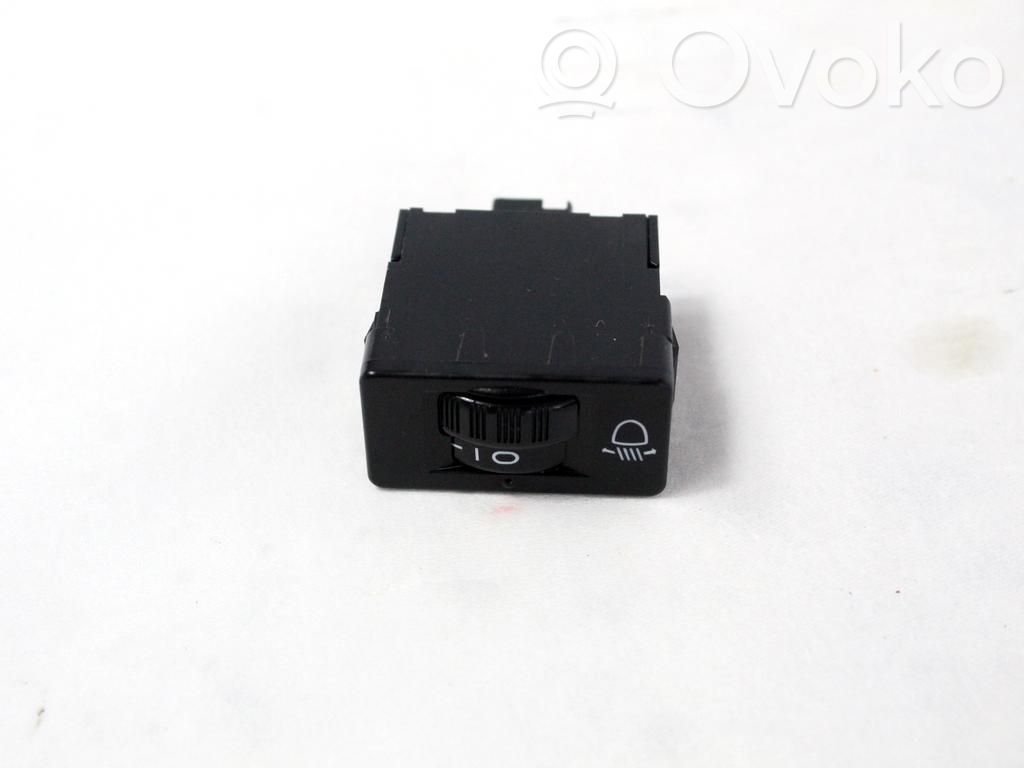 Peugeot 2008 I Comutator control nivel faruri 
