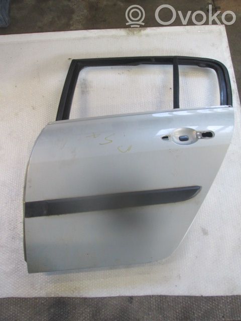 Drzwi tylne   7751473732