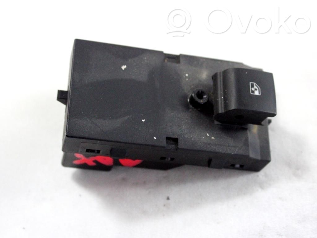 Opel Astra J Comutator comandă geamuri electrice 