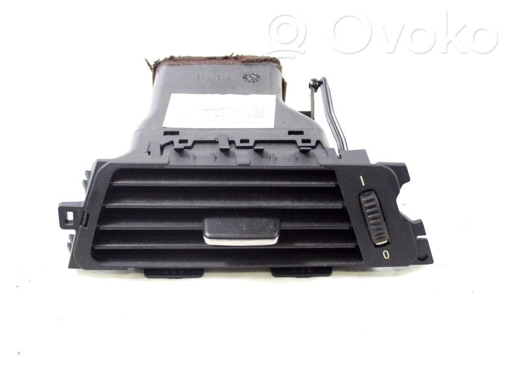 BMW 3 E92 E93 Moldura protectora de la rejilla de ventilación lateral del panel 