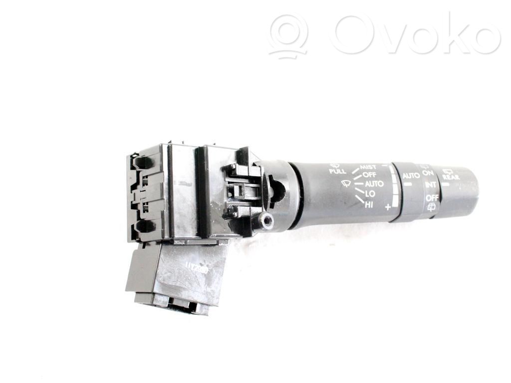 Leva indicatori   83114AJ060