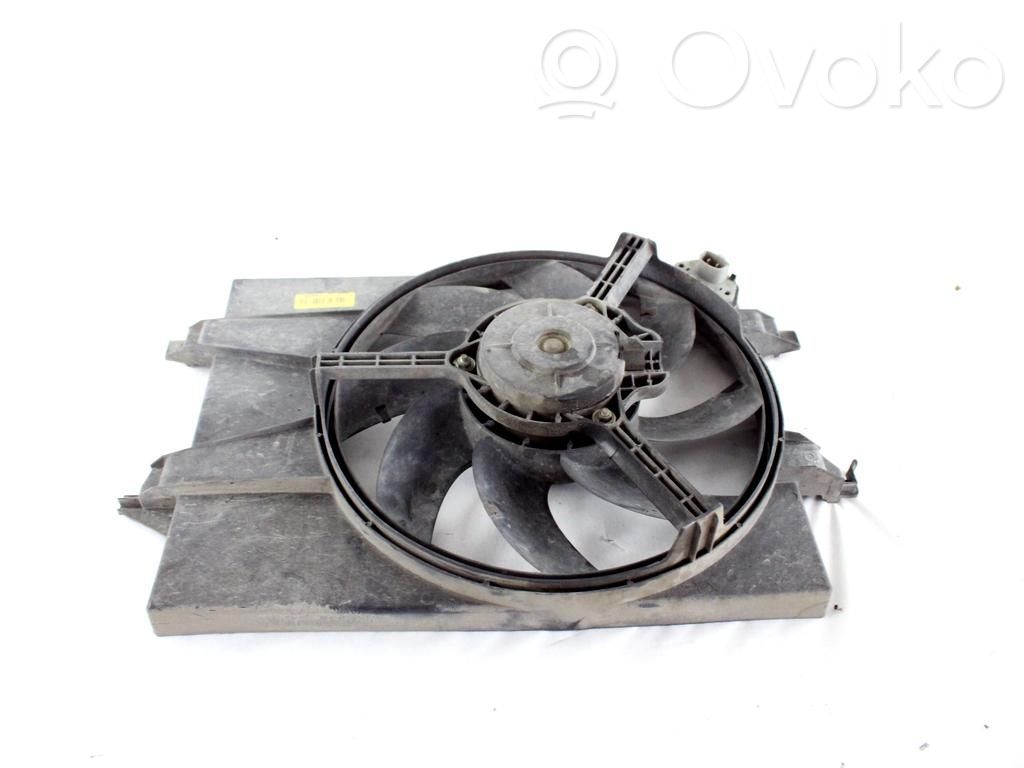Ford Fiesta Ventilator electric răcire radiator 