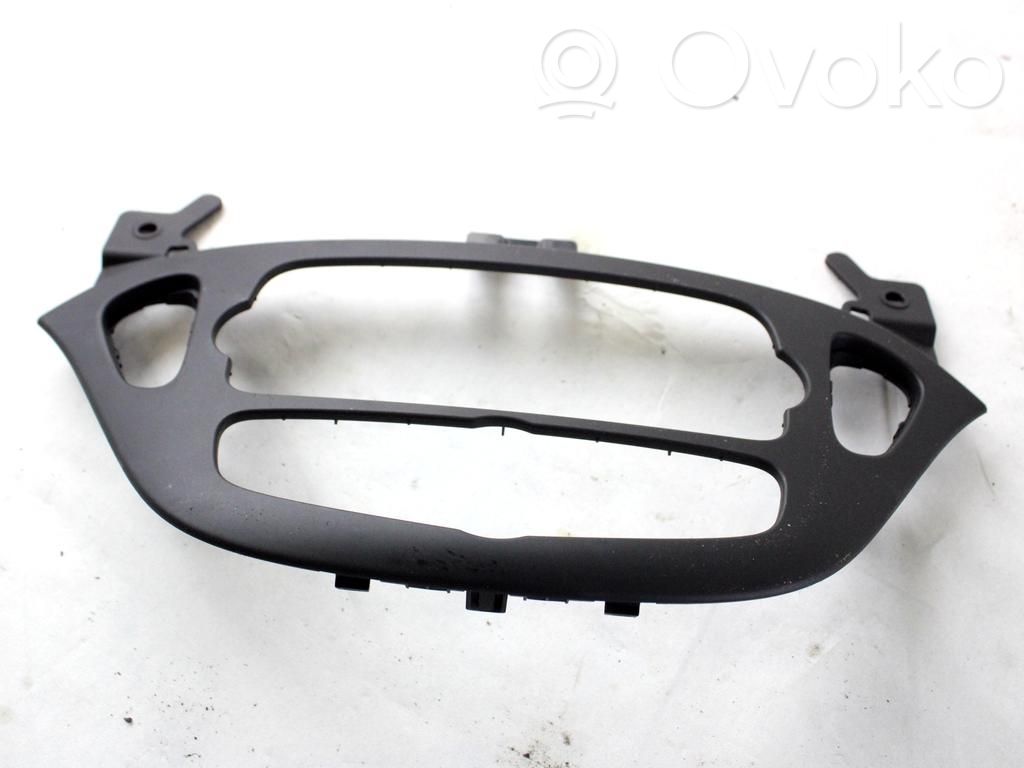 Opel Corsa E Cornice cruscotto 